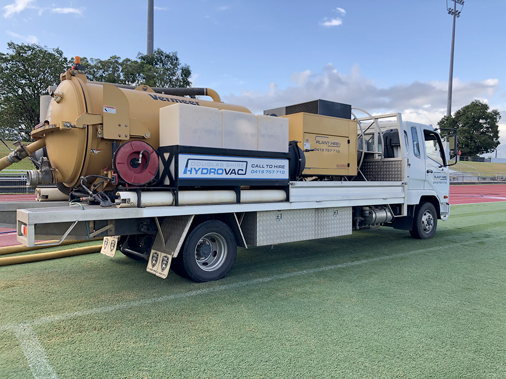 hydrovac truck